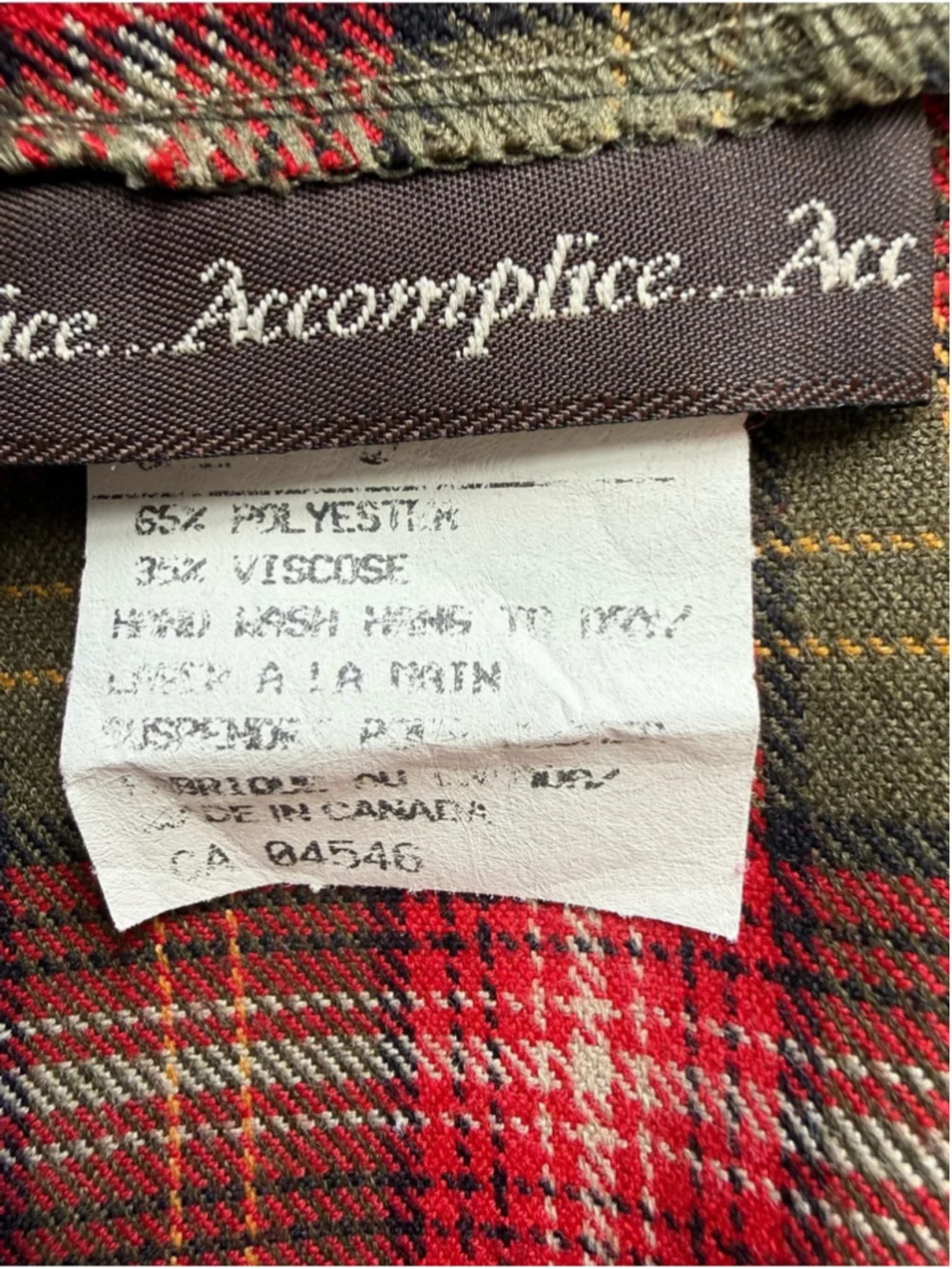 Accomplice Vintage Y2K Plaid Mini Skirt in Red and Green Size 3 Preppy 90s